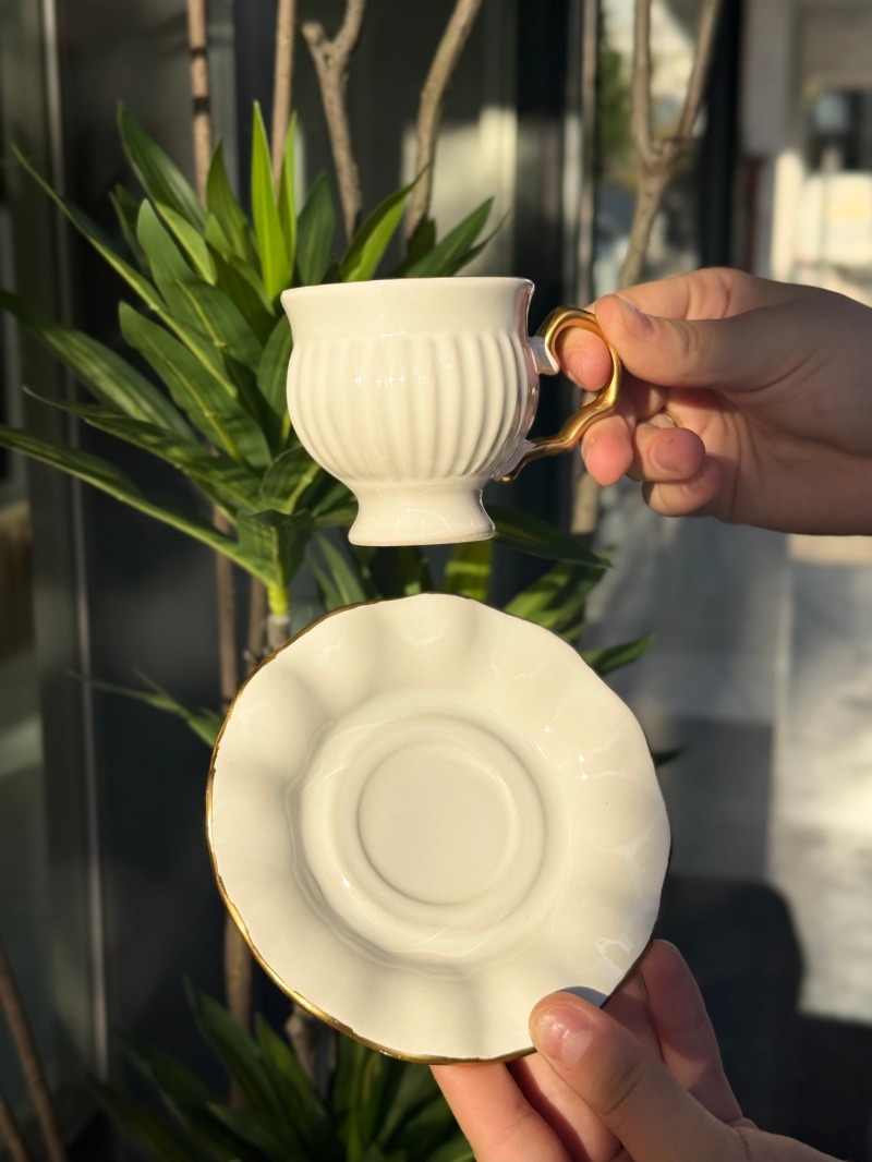 Onedekor 6 lı Kruvas Kahve Fincanı Beyaz Gold görsel 4