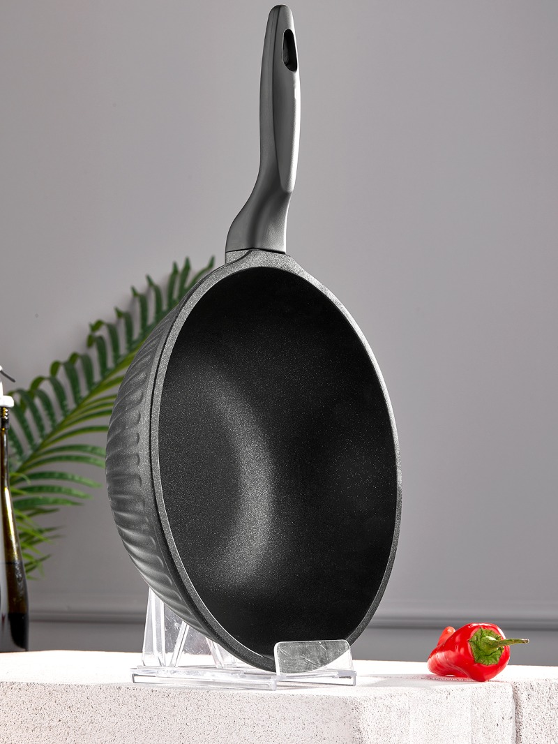 Taç Valeriya Döküm Wok Tava 28 cm